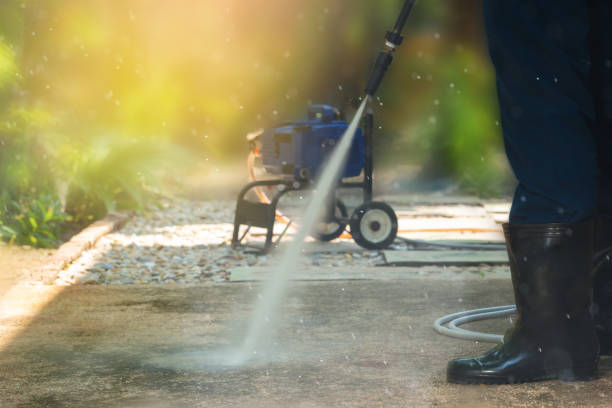 Best Solar Panel Cleaning  in Claude, TX